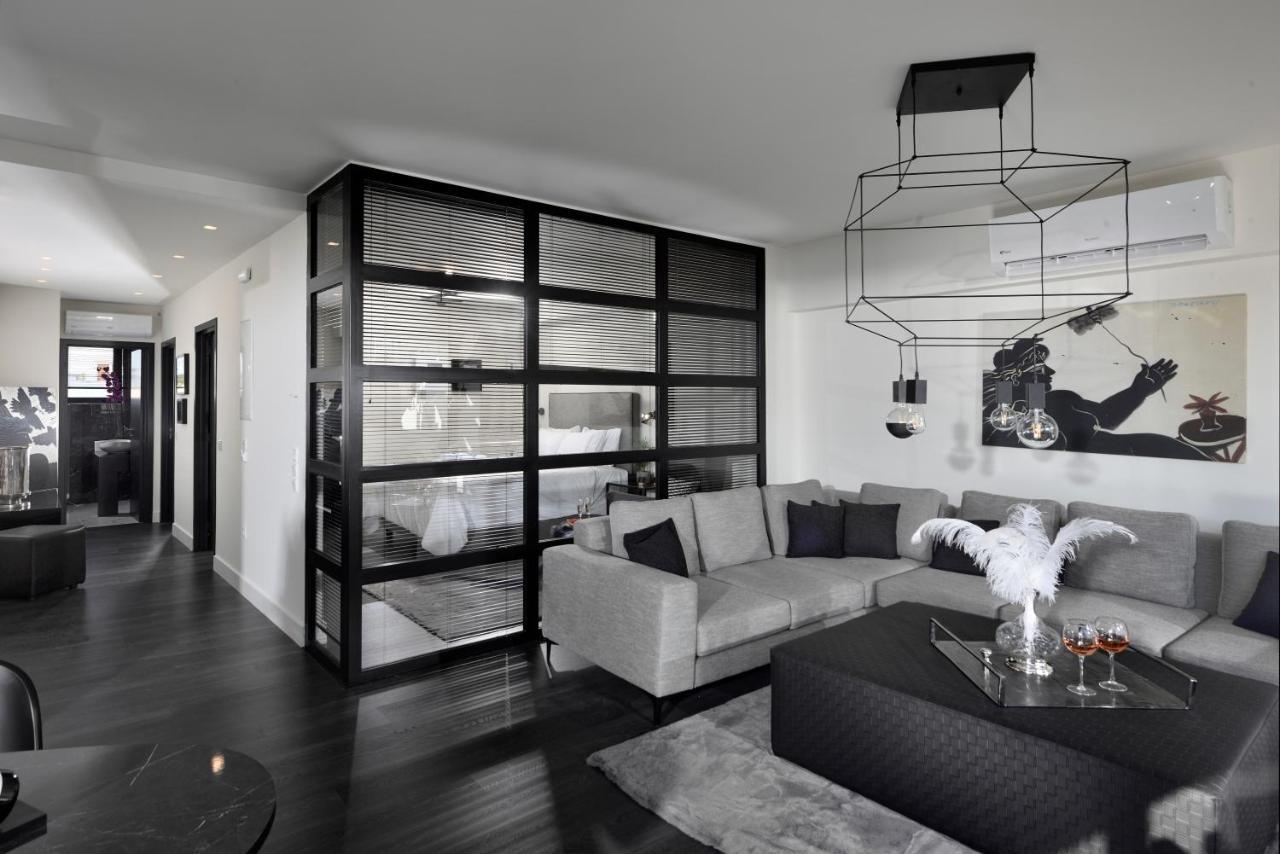Ater Albus By K&K Aparthotel Атина Екстериор снимка